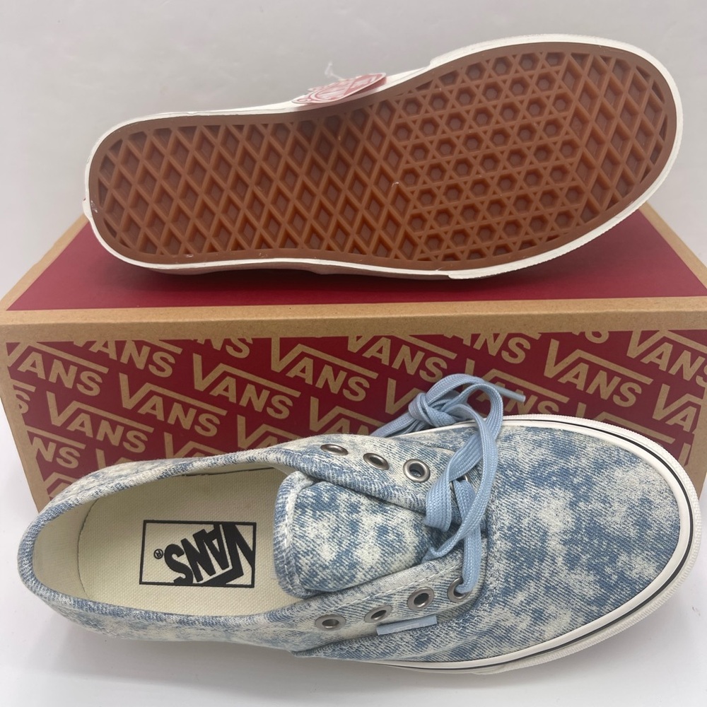 Vans Men’s Authentic (Denimistry) Winter Sky Marshmallow Sneakers
VN0A5HZS9FM - Picture 5 of 16